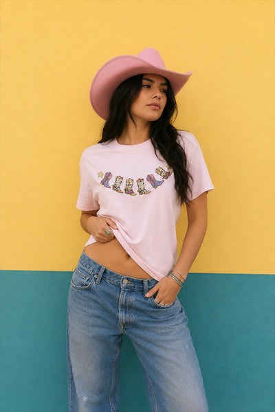 BC DTF BOOTS TEE - PINK