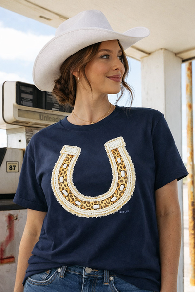 BC DTF LEO HORSESHOE TEE - BLACK