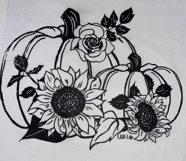 BLACK FLOWER PUMPKINS