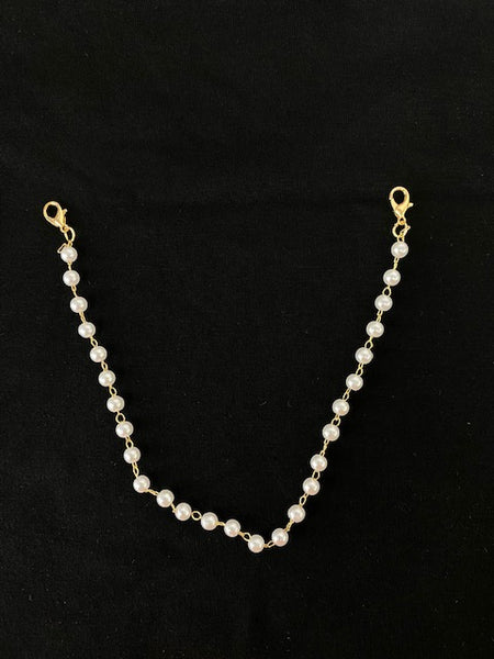 SMALL PERALS HAT CHAINS