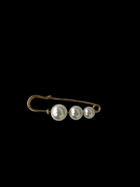 GOLD 3 PEARLS HAT BROOCH