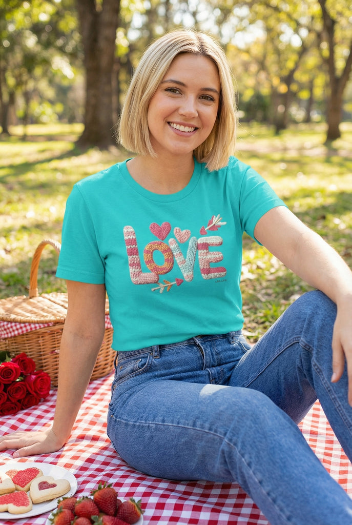 BC DTF LOVE YARN - TURQUOISE