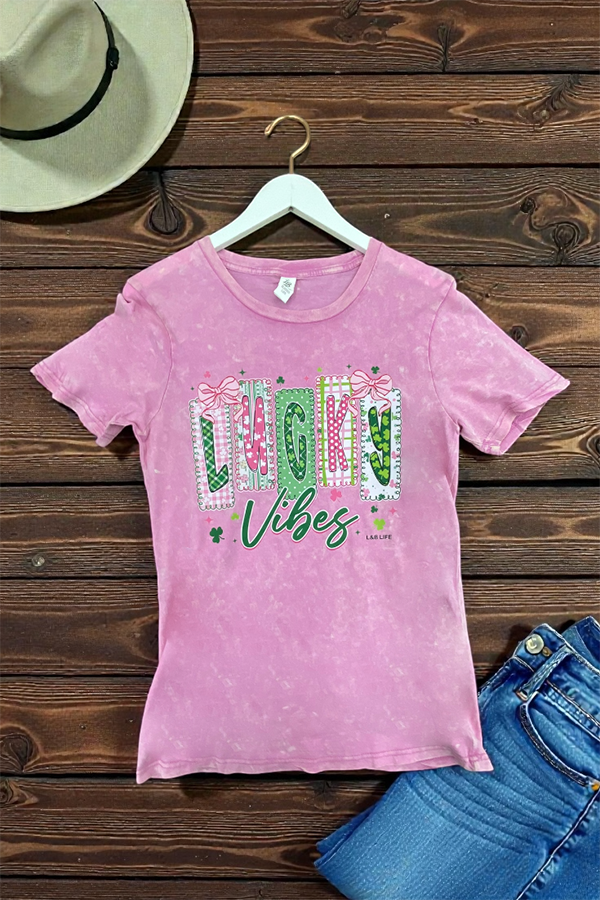 LBL WASH DTF LUCKY VIBES TEE - WASHED PINK
