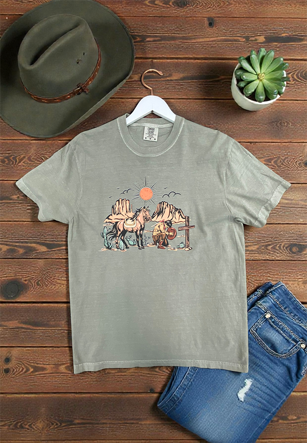 CC DTF PRAYING CROSS TEE - BAY