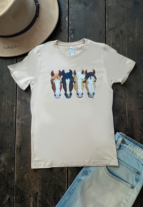 BC DTF 4 HORSES TEE - SANDUNE