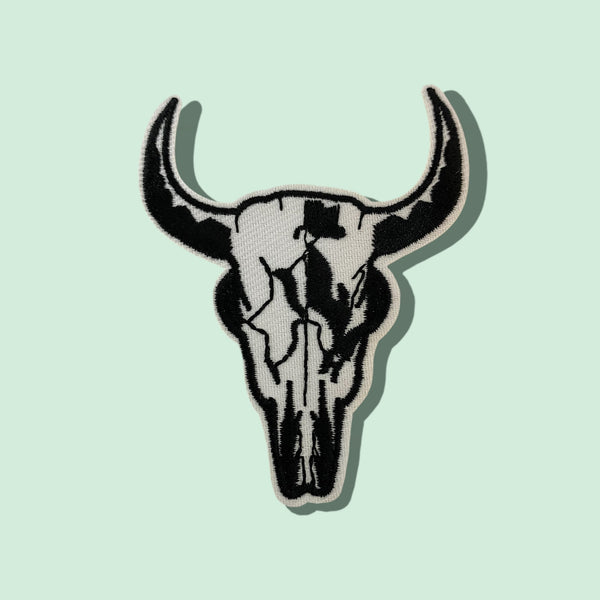 BLACK WHITE STEER HAT PATCH