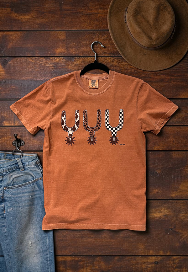 CC DTF HORSE SHOES TEE - YAM