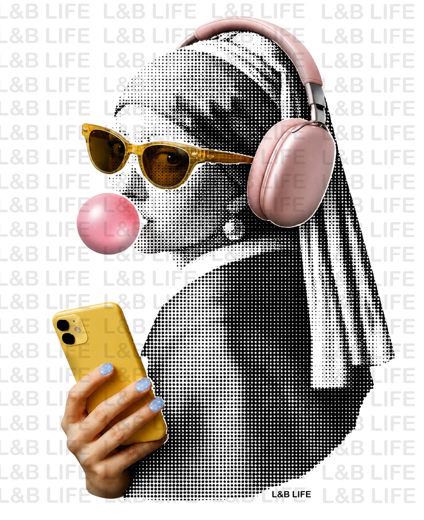 HEADPHONES GIRL