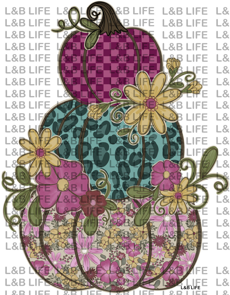 CHECKERED CHRISTMAS ORNAMENTS