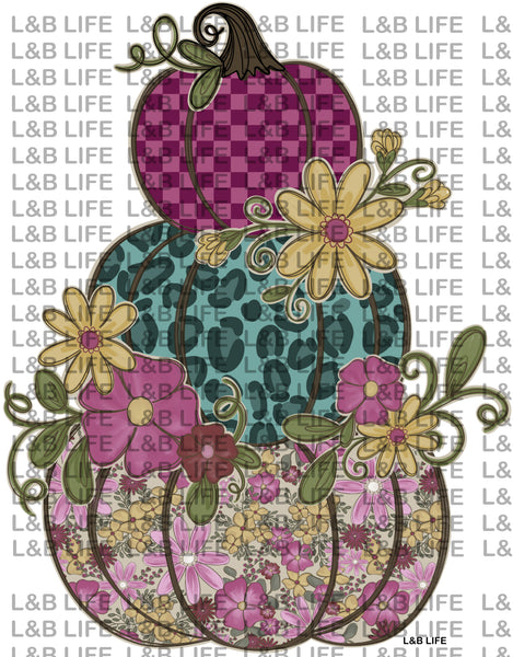 CHECKERED CHRISTMAS ORNAMENTS