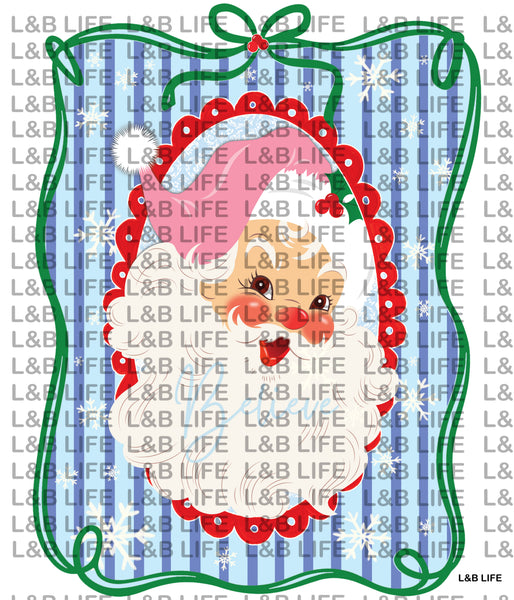 SANTA’S COZY PORTRAIT