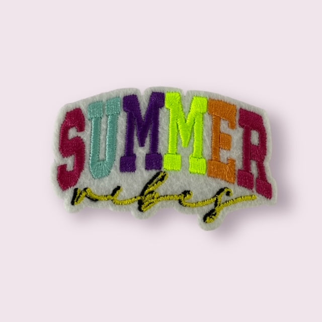 SUMMER VIBES HAT PATCH