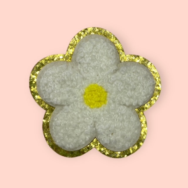 WHITE FLOWER HAT PATCH