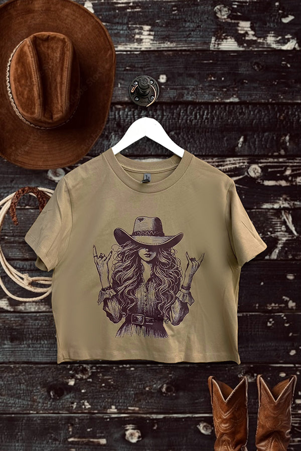 CROP DTF LOVE COWGIRL - LIGHT BROWN CROP