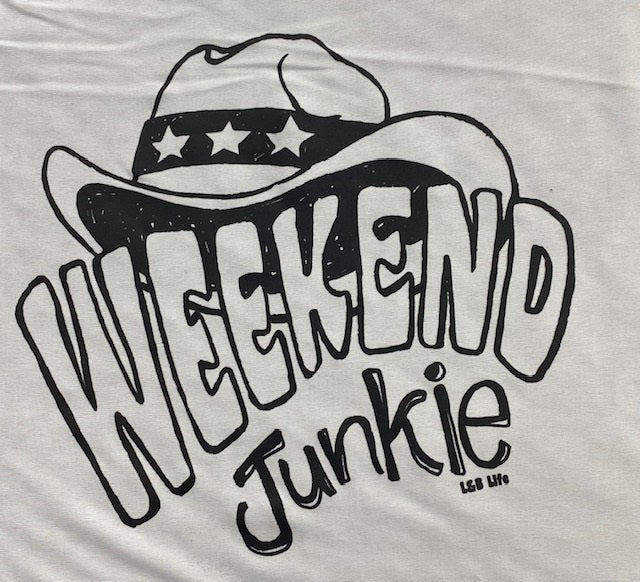 WEEKEND JUNKIE