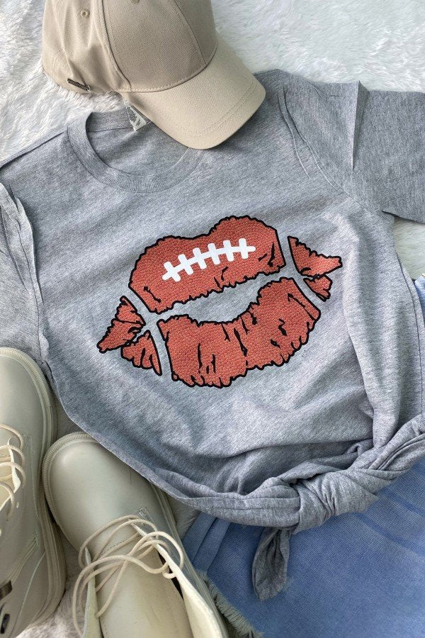 BC FOOTBALL LIPS- LIGHT GREY